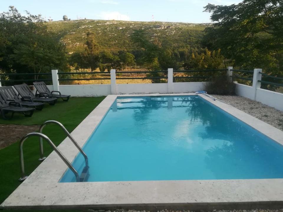 Montejunto Villas - Casa Do Platano Cadaval Kültér fotó